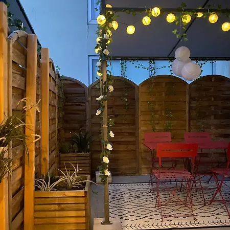 Le Cosy- Terrasse Et Centre Διαμέρισμα *